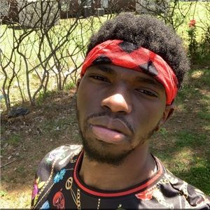 Meet your Posher, Elijah